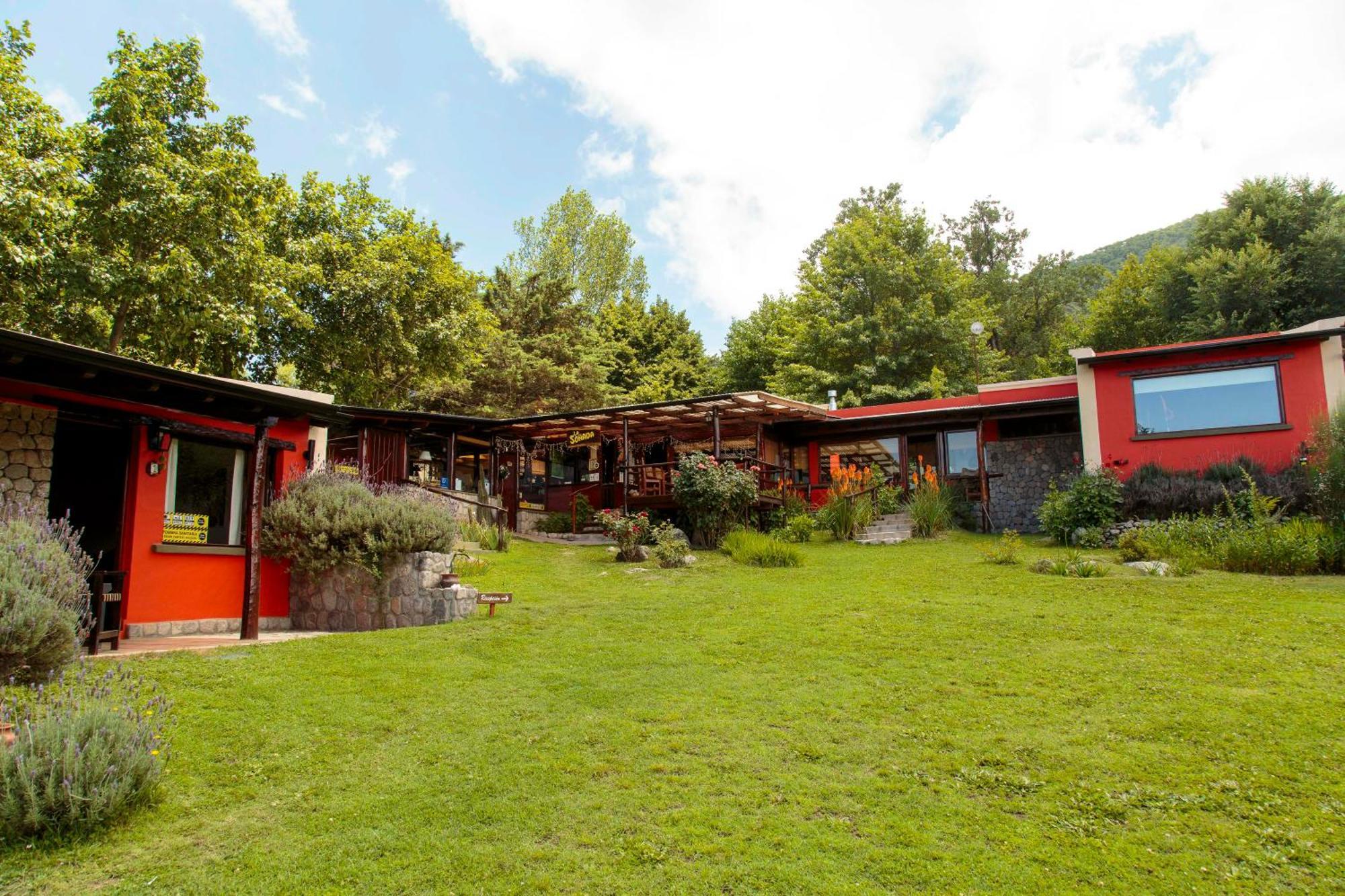 Posada La Sonada Tafi del Valle Bagian luar foto