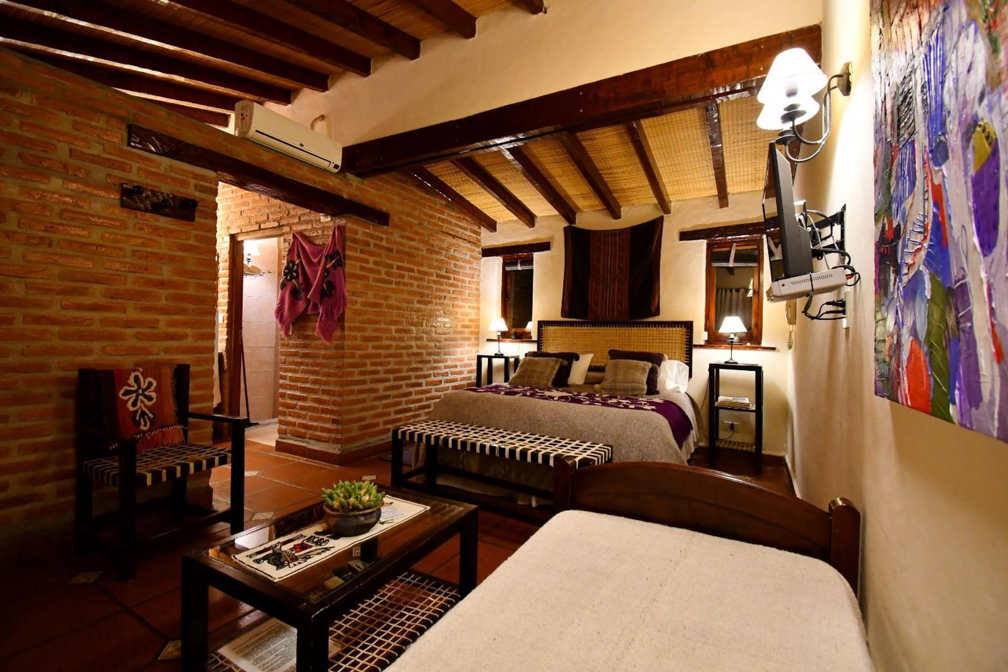 Posada La Sonada Tafi del Valle Bagian luar foto